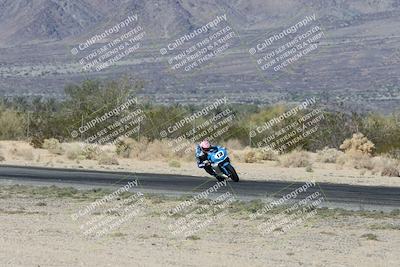 media/Dec-07-2025-CVMA (Sun) [[3e7d2de5dc]]/Race 8-Middleweight Shootout/